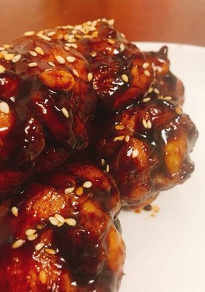Hình của món Cánh gà sốt teriyaki (phiên bản thiếu thốn nguyên liệu).