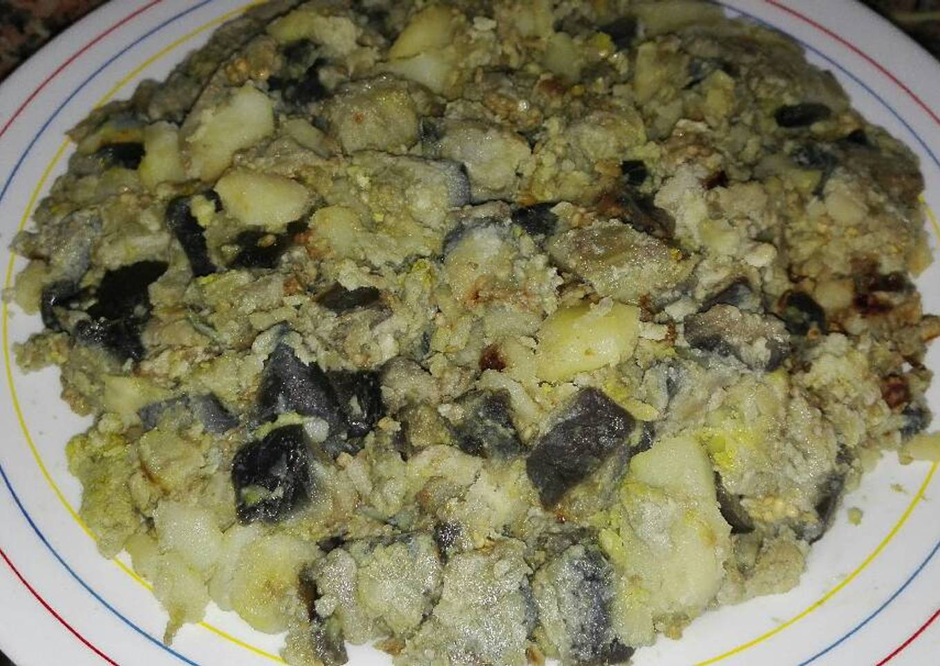 Revuelto de berenjenas y patatas al vapor