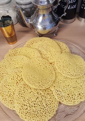 Une photo de BAGHRIR (crêpes mille trous)