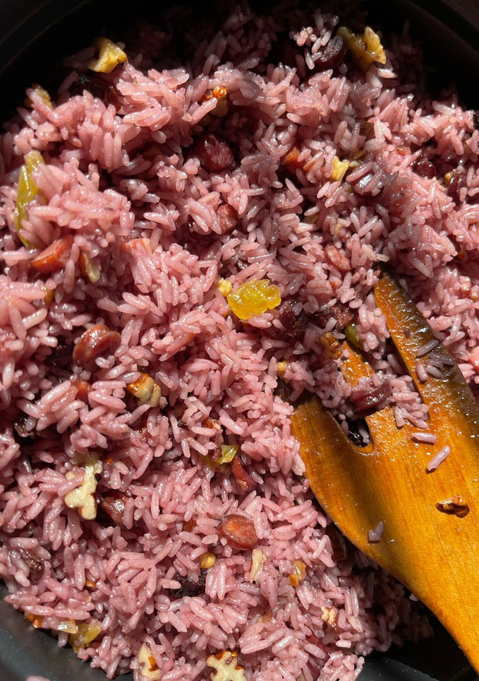 Una foto de Arroz con aceitunas