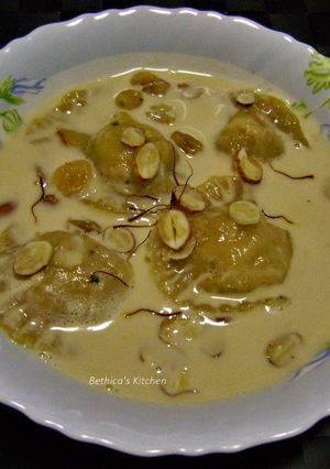 A picture of Ravioli Kheer.
