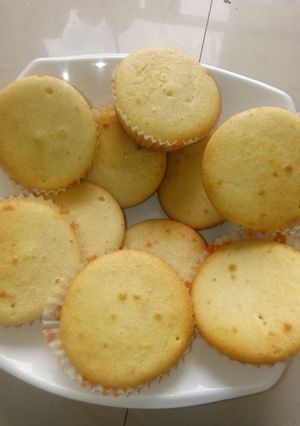 A picture of Vanilla cups cake 2.