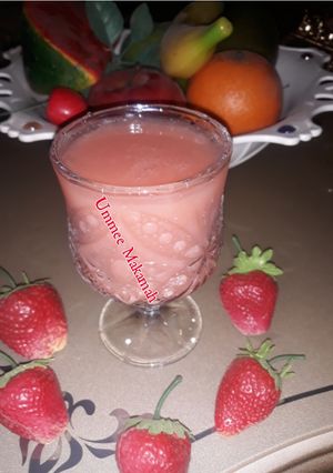 A picture of Mixed Fruits Juice.