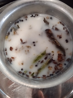 நீர் மோர்(neer mor kulambu recipe in tamil) செய்முறை முக்கிய புகைப்படம்