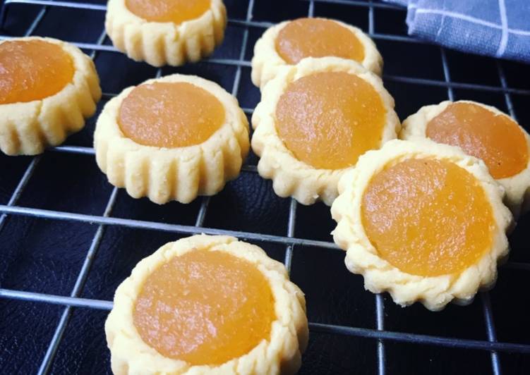 Pineapple Nyonya Tart