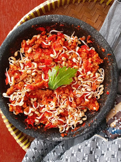 Foto resep Sambal Pecak Tempe Tauge