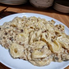 A picture of Blue cheese tortelinis.