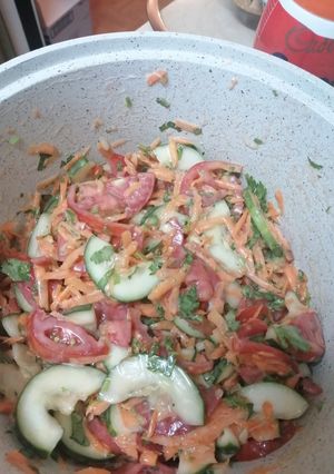 A picture of Vegetable salad.