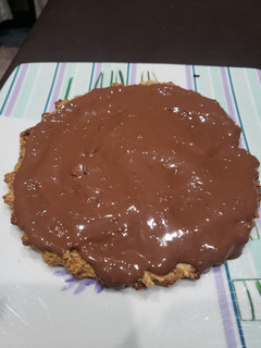 Una foto de Tarta ganache de chocolate y dulce de leche low carb