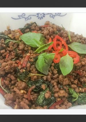 A picture of Thai Basil Beef (Pad Gra Prow).
