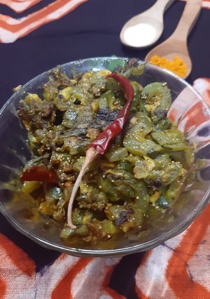 চিচিঙ্গা ভাজা (snake gourd fry recipe in bengali) রেসিপির প্রধান ছবি