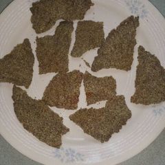 A picture of Pita Chips (from flaxseed mix).