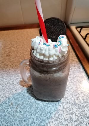 Una foto de Frappé de galleta oreo