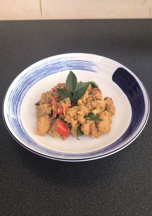 Foto resep Chicken with Salted Egg Sauce