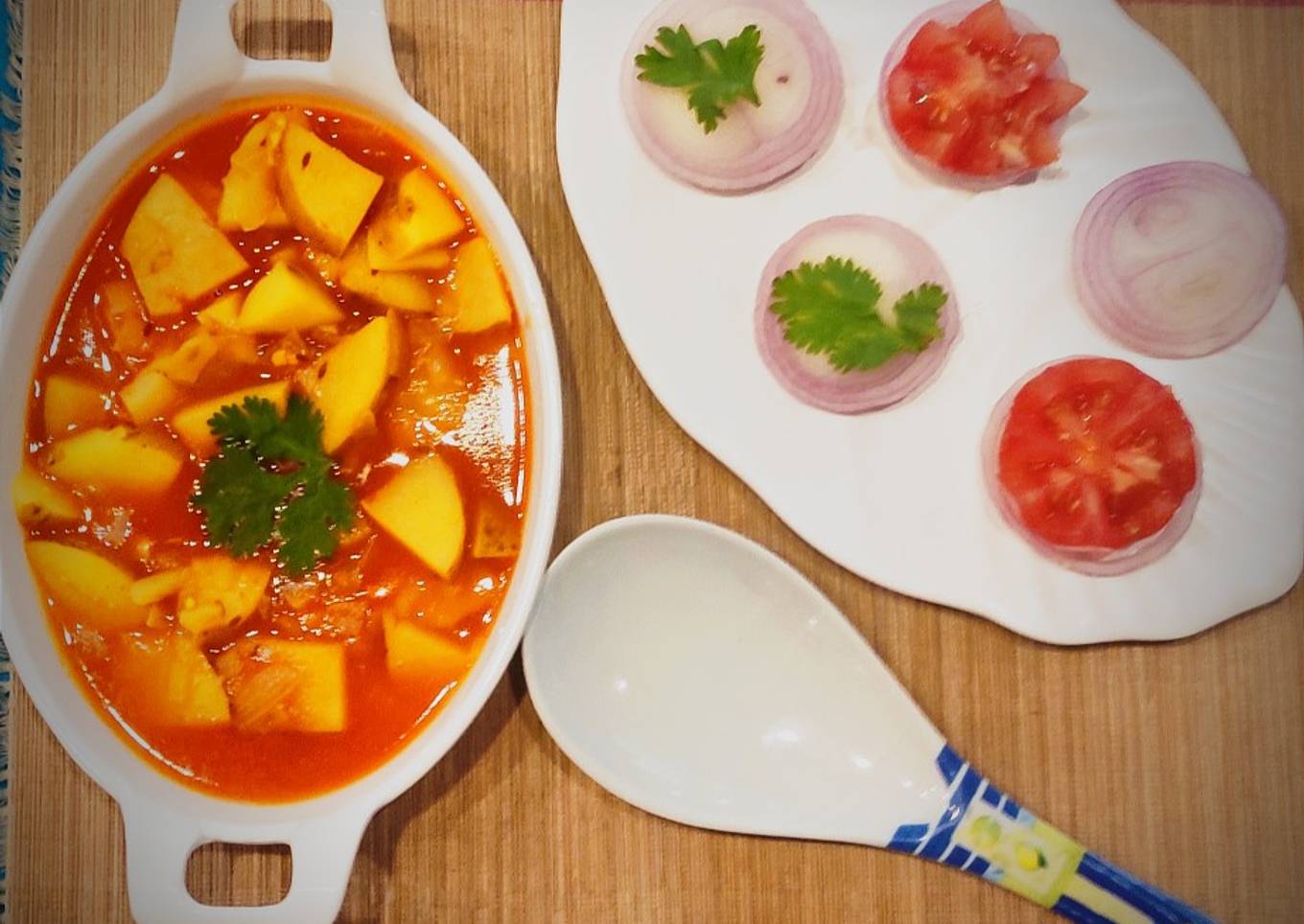 Aloo Ki Tari (Batatyacha Rassa)