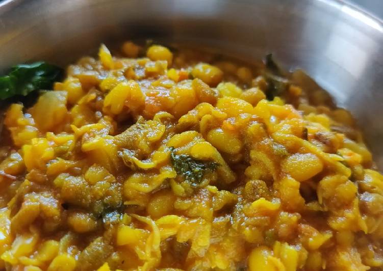 Recipe of Homemade Sprouted moong sabji