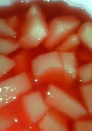 A picture of My strawberry an sweet Mellon.