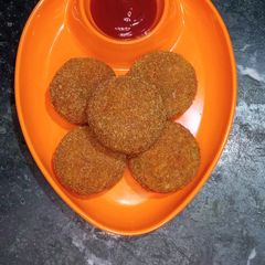 A picture of Poha potato cutlet.