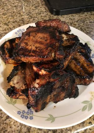 A picture of Favorite Grilled pork chops.