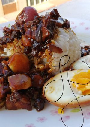A picture of Taiwan Style Lor Bak With Egg Rice.
