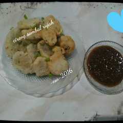 รูปของ cireng sambal rujak 