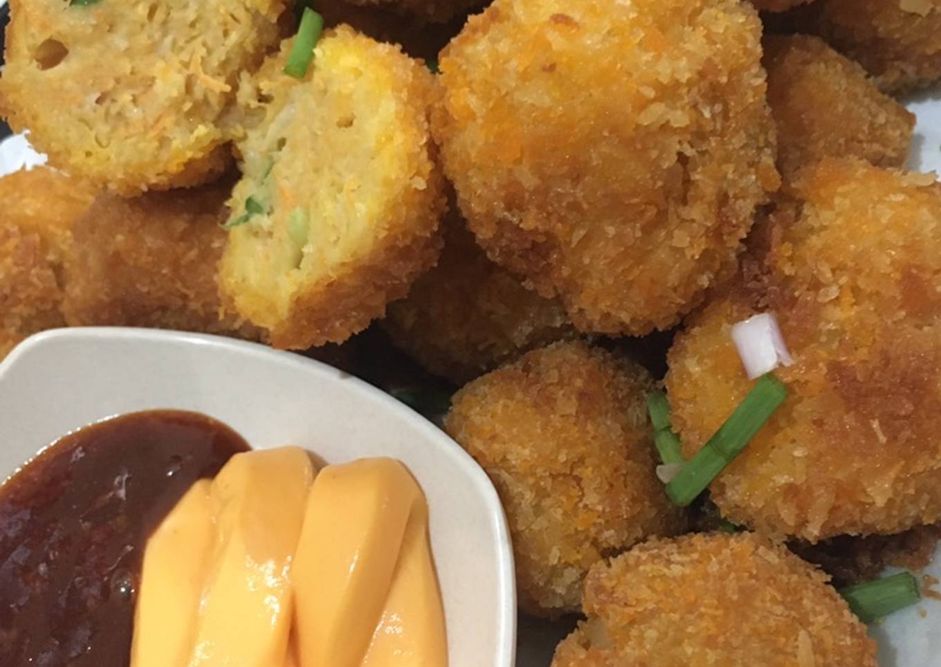 Bola-bola Ayam