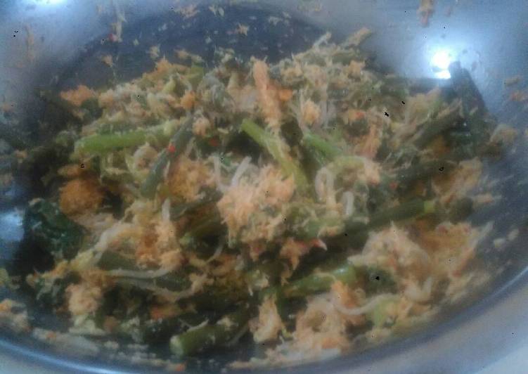 Cara Gampang Menyiapkan Urap Sayur yang Bikin Ngiler