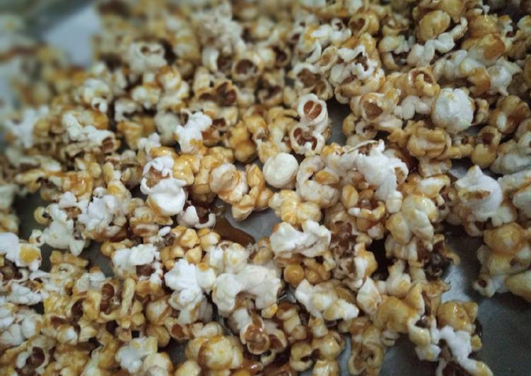 Caramel popcorn (popcorn chikki)