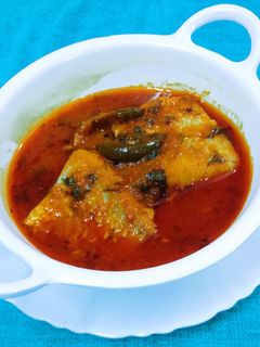টমেটো রুই(Tomato rui recipe in Bengali) রেসিপির প্রধান ছবি