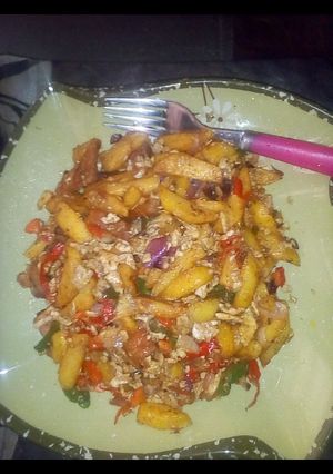 A picture of Fried chips in egg.
