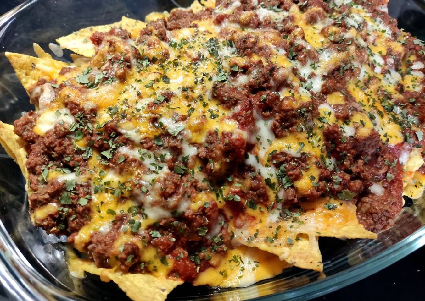 Nachos con carne picada, rápidos y fáciles (horno o microondas)