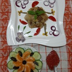 A picture of Veg Biryani(lots of vegetables in one dish appealing one).