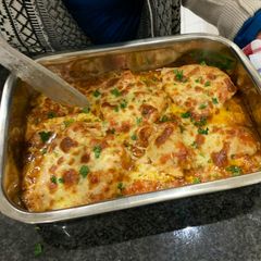A picture of Chicken Chilli Tomato and Mozarella Bake.