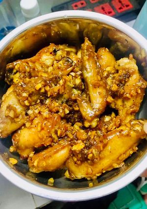 Hình của món Cánh gà chiên nước mắm.