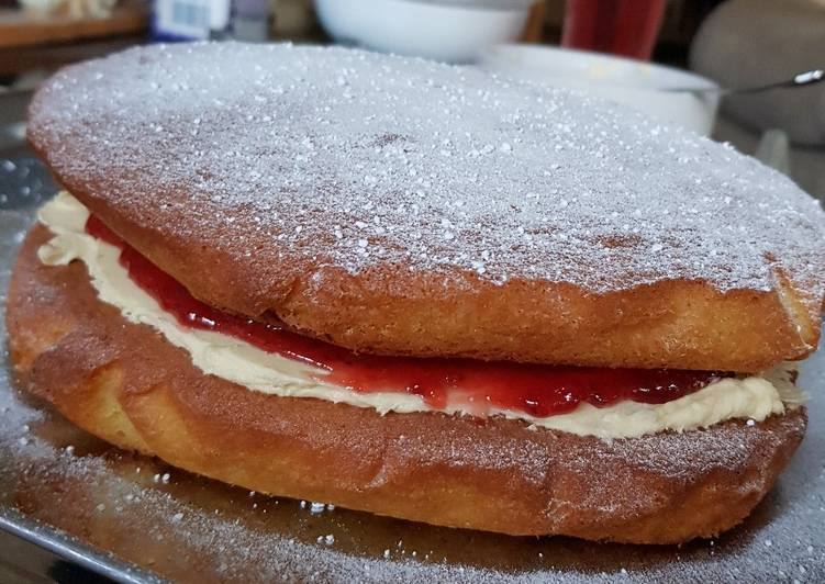 Step-by-Step Guide to Prepare Ultimate Victoria sponge cake