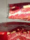 Jelly Cake with Cream and Bananas 😋