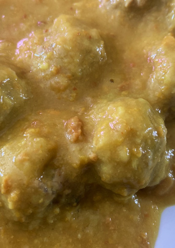 Una foto de Albóndigas en salsa de almendras SALUDABLES (versión mambo)
