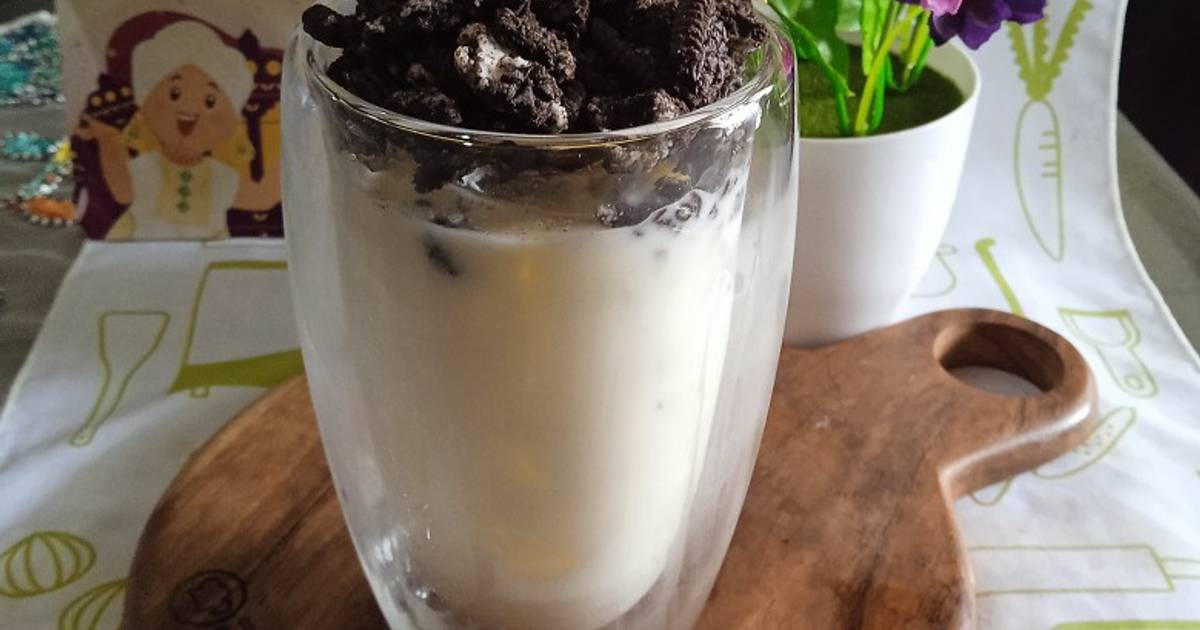 Resep Milkshake Oreo (tanpa blender) oleh Rika Erviana Cookpad