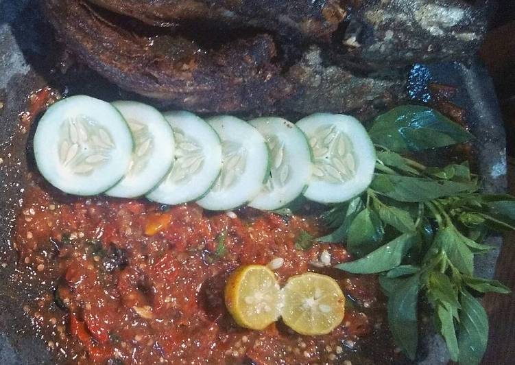 Cara Gampang Membuat Sambel ala sari laut lamongan, Sempurna