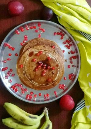 A picture of Oats banana pancakes.