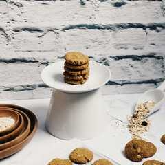 A picture of Eggless peanut butter muesli cookies 🍪🥜🍪🥜.