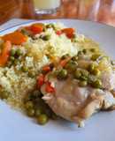 Pollo con guisantes y comino