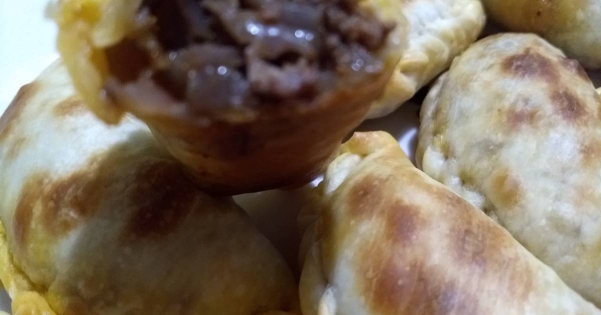 Empanadas de carne jugosas Receta de Lorena Bertoni 😋 Cookpad