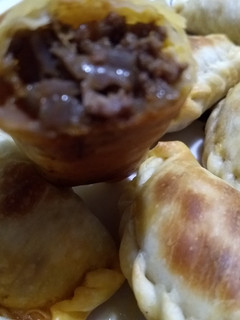 Una foto de Empanadas de carne jugosas