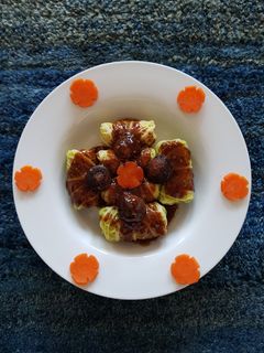 Hình của món Bắp Cải Cuộn Thịt Sốt Dầu Hào.