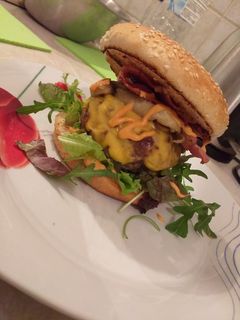 Φωτογραφία της συνταγής Σπιτικά λαχταριστά burger 🍔