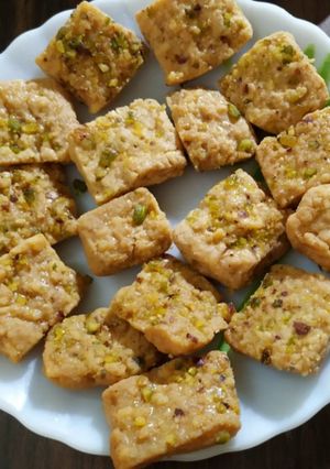 A picture of Caramelized Chenna Burfi.