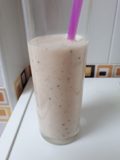 Una foto de Batido de plátano nutritivo