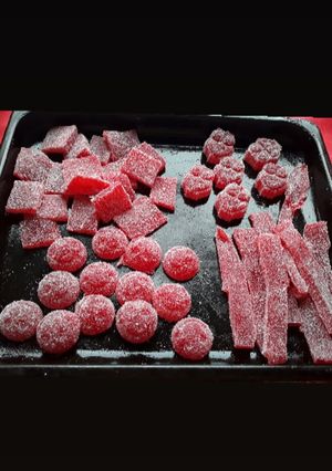 Una foto de Gomitas tipo Mogul ☆