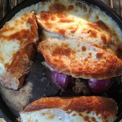California Farm Red Onion Soup A picture of California Farm Red Onion Soup.